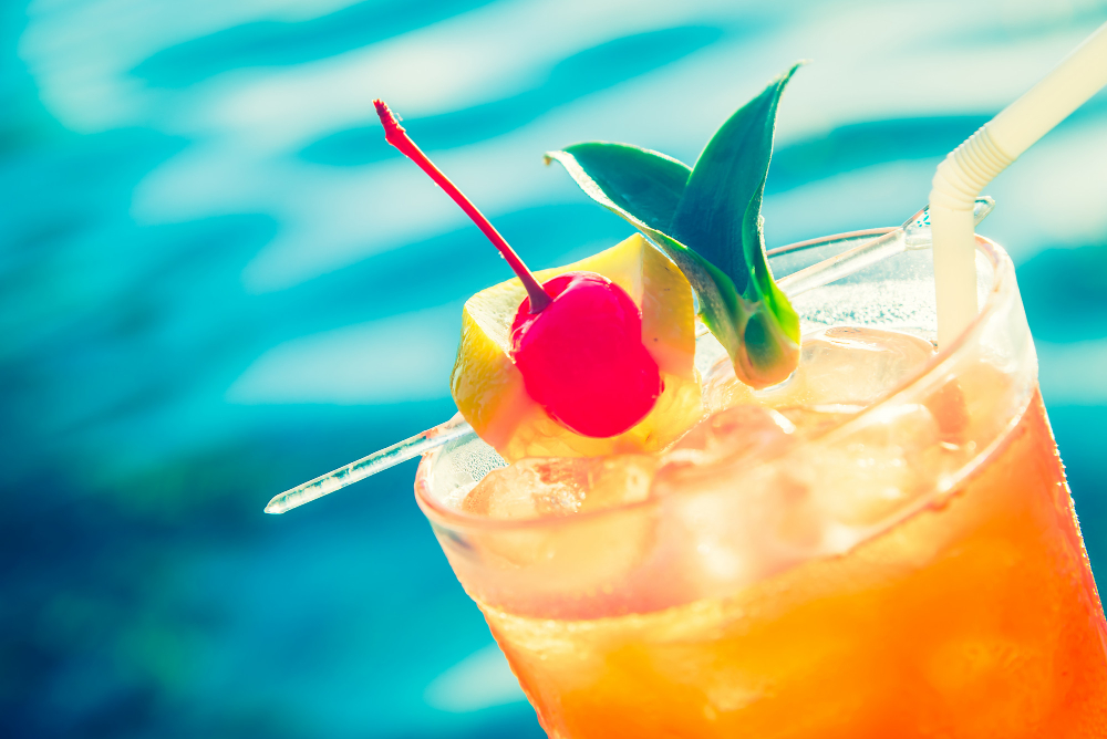 4 Cool Summer Cocktails at Quench Rooftop Lounge