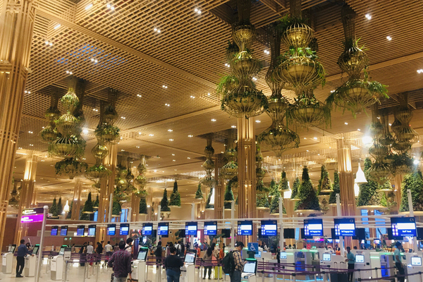 Getting to EGL from Domestic Departure Hall of Terminal 2 (T2), Kempegowda International Airport - Embassy Golf Links guide